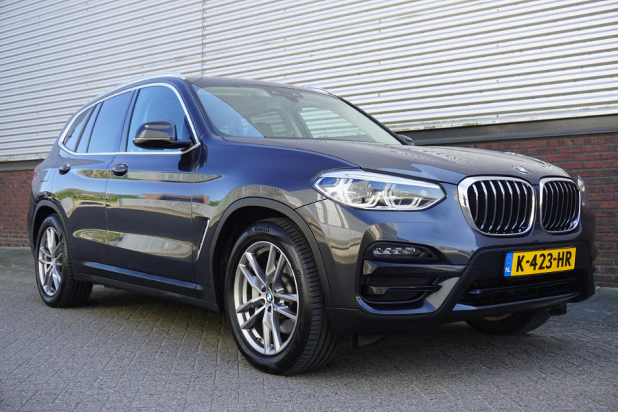 BMW X3 xDrive30e eDrive/Leer/Sporstoelen/Dealeronderhoud/ SOH 92%/Harman-Kardon.