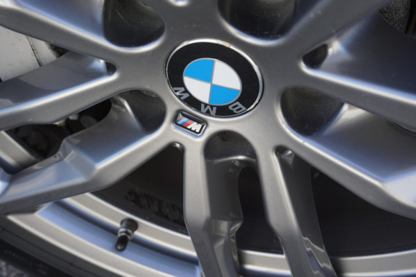 BMW X3 xDrive30e eDrive/Leer/Sporstoelen/Dealeronderhoud/ SOH 92%/Harman-Kardon.