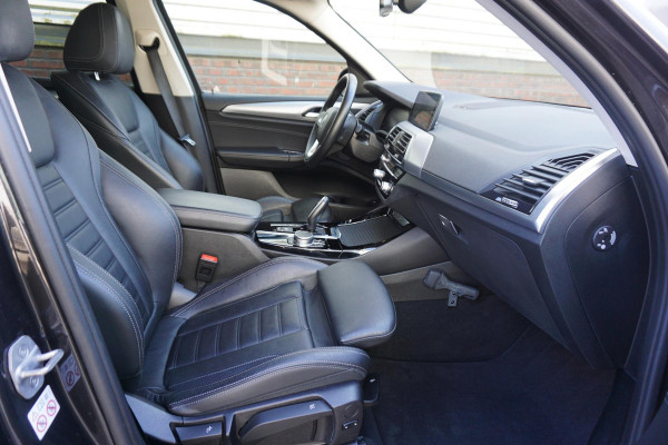 BMW X3 xDrive30e eDrive/Leer/Sporstoelen/Dealeronderhoud/ SOH 92%/Harman-Kardon.