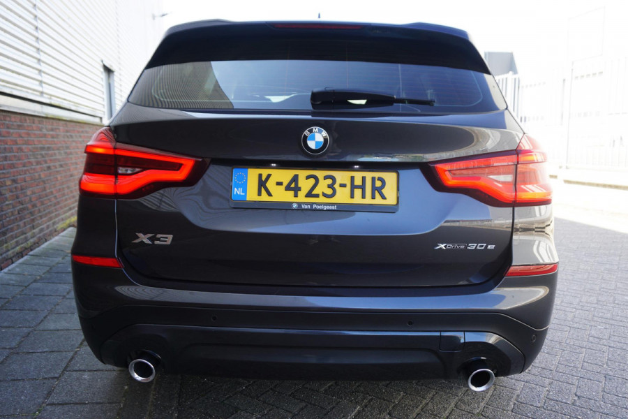 BMW X3 xDrive30e eDrive/Leer/Sporstoelen/Dealeronderhoud/ SOH 92%/Harman-Kardon.