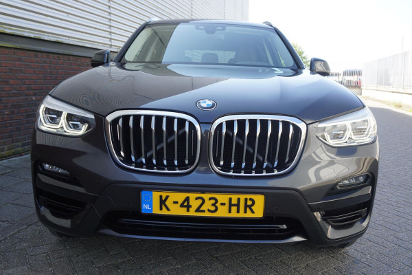 BMW X3 xDrive30e eDrive/Leer/Sporstoelen/Dealeronderhoud/ SOH 92%/Harman-Kardon.