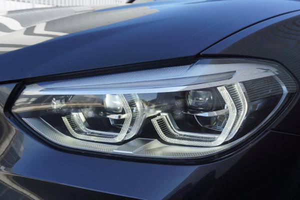 BMW X3 xDrive30e eDrive/Leer/Sporstoelen/Dealeronderhoud/ SOH 92%/Harman-Kardon.