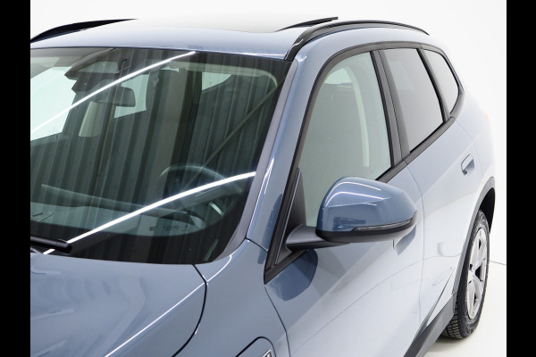 BMW X1 xDrive25e Individual | Panoramadak | Leder | Camera | Keyless | Cruise | Virtual | DAB | Carplay