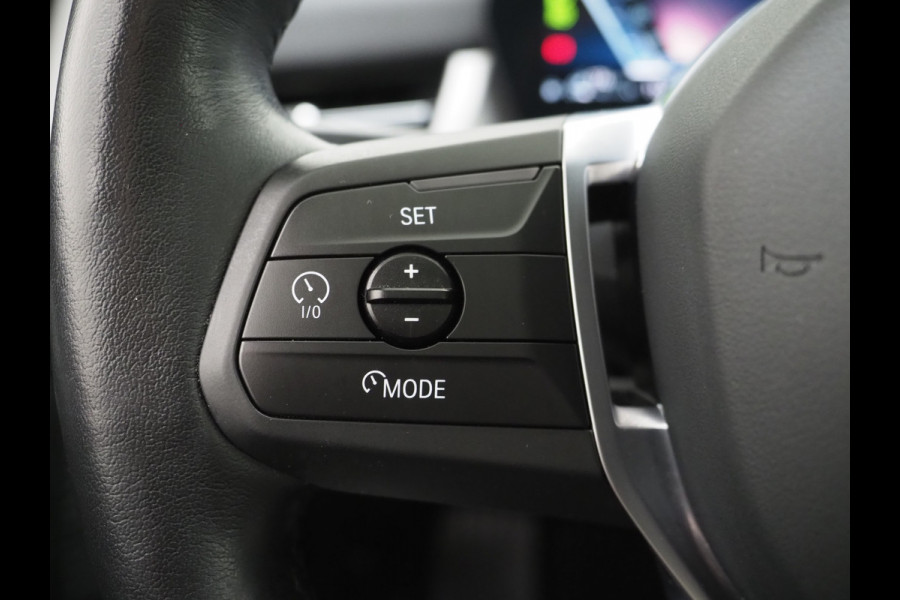 BMW X1 xDrive25e Individual | Panoramadak | Leder | Camera | Keyless | Cruise | Virtual | DAB | Carplay