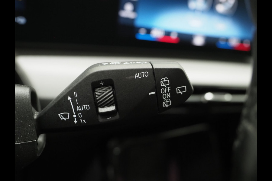 BMW X1 xDrive25e Individual | Panoramadak | Leder | Camera | Keyless | Cruise | Virtual | DAB | Carplay