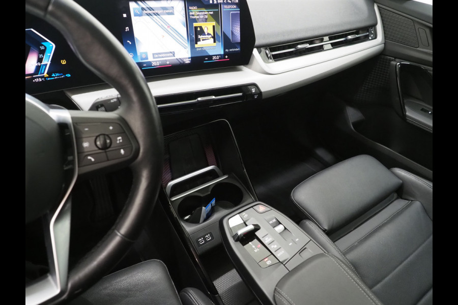 BMW X1 xDrive25e Individual | Panoramadak | Leder | Camera | Keyless | Cruise | Virtual | DAB | Carplay