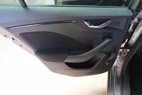 Škoda SCALA 1.0 TSI Ambition - N.A.P. Airco, Carplay, Cruise, PDC.