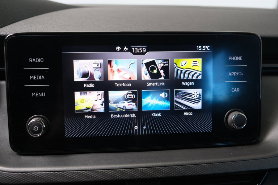 Škoda SCALA 1.0 TSI Ambition - N.A.P. Airco, Carplay, Cruise, PDC.