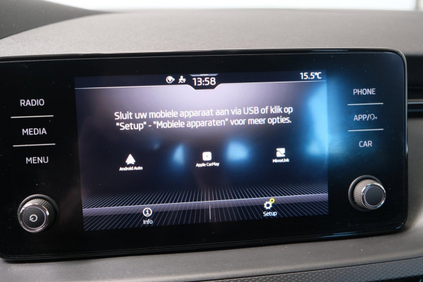 Škoda SCALA 1.0 TSI Ambition - N.A.P. Airco, Carplay, Cruise, PDC.