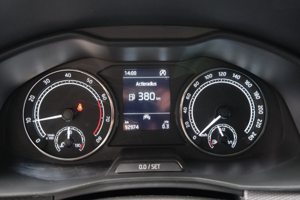 Škoda SCALA 1.0 TSI Ambition - N.A.P. Airco, Carplay, Cruise, PDC.