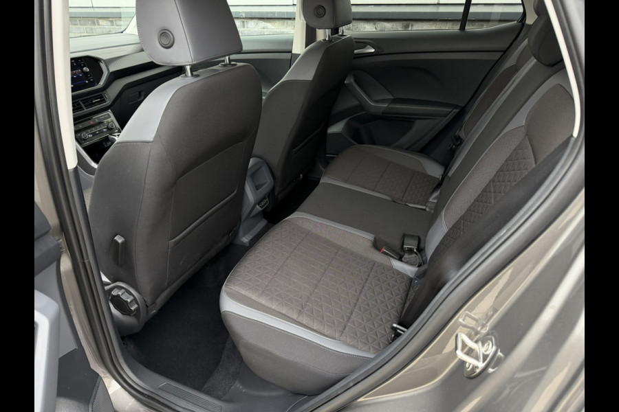 Volkswagen T-Cross 1.5 TSI Style LED | Carplay | Camera | Blind-Spot | Virtual Cockpit | Adap. Cruise