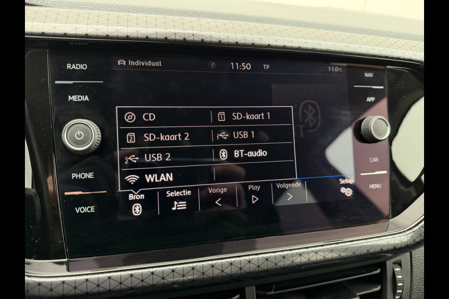 Volkswagen T-Cross 1.5 TSI Style LED | Carplay | Camera | Blind-Spot | Virtual Cockpit | Adap. Cruise