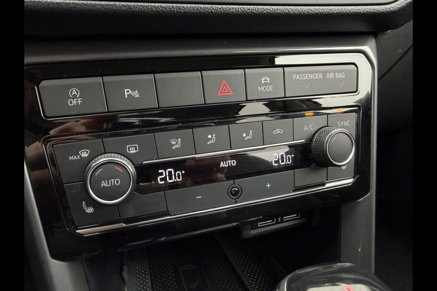 Volkswagen T-Cross 1.5 TSI Style LED | Carplay | Camera | Blind-Spot | Virtual Cockpit | Adap. Cruise
