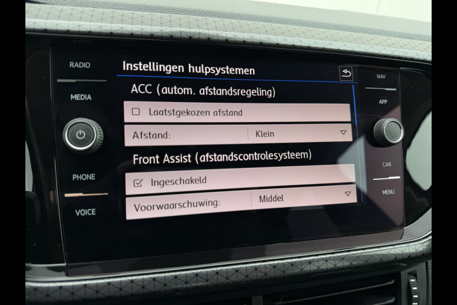 Volkswagen T-Cross 1.5 TSI Style LED | Carplay | Camera | Blind-Spot | Virtual Cockpit | Adap. Cruise
