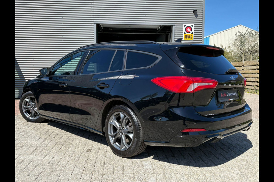 Ford FOCUS Wagon 1.0 EcoBoost ST Line Automaat Weinig KM