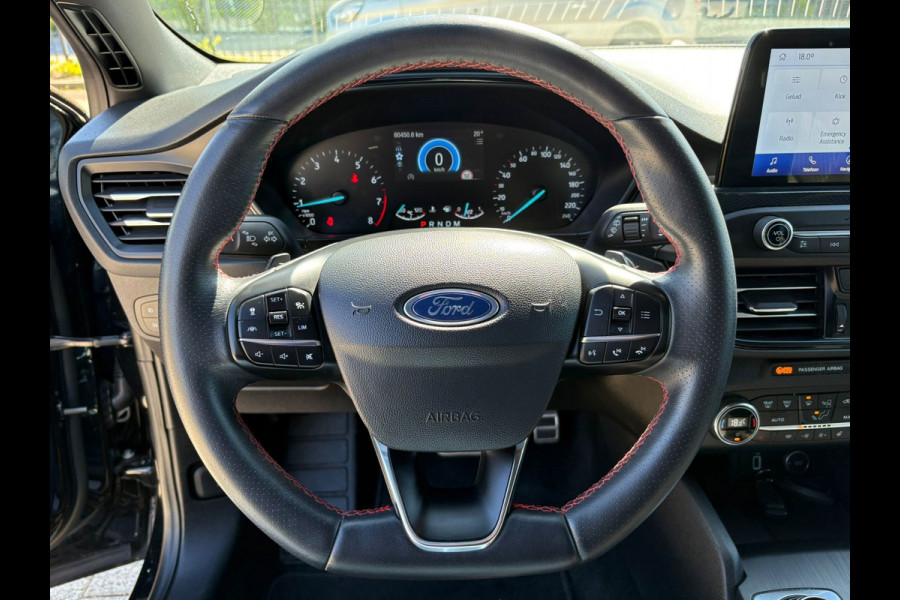 Ford FOCUS Wagon 1.0 EcoBoost ST Line Automaat Weinig KM