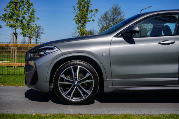 BMW X2 sDrive 18i M-Sport shadow-line 136PK