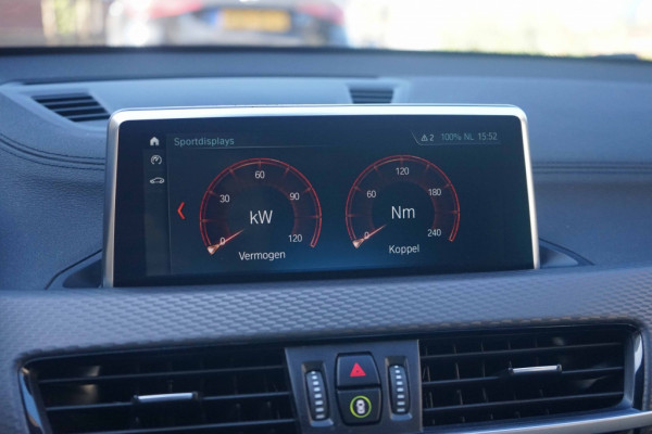 BMW X2 sDrive 18i M-Sport shadow-line 136PK