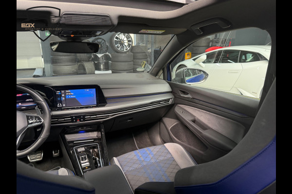 Volkswagen Golf 2.0 TSI R 4Motion PANO| ACC| CAMERA