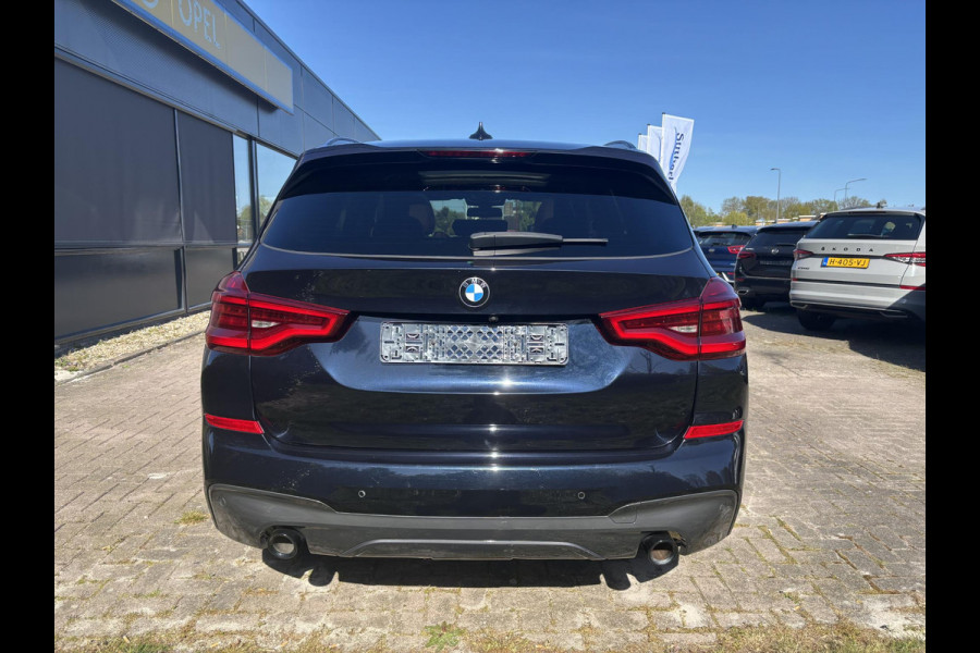 BMW X3 xDrive30e M Sport Plug-in Hybrid 292pk | VOL! | Panormamadak | Adaptive cruise | Trekhaak | M-pakket | Sportstoelen | 21 inch | Head-up Display | Memory seats | Harman Kardon | 360 graden camera | Keyless | Stoelverwarming | Adaptief deming systeem | Draadloos opladen