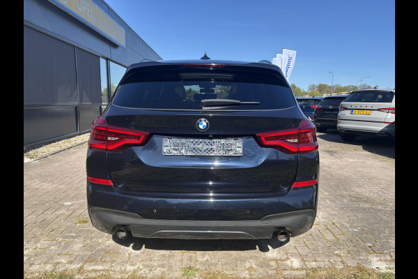 BMW X3 xDrive30e M Sport Plug-in Hybrid 292pk | VOL! | Panormamadak | Adaptive cruise | Trekhaak | M-pakket | Sportstoelen | 21 inch | Head-up Display | Memory seats | Harman Kardon | 360 graden camera | Keyless | Stoelverwarming | Adaptief deming systeem | Draadloos opladen