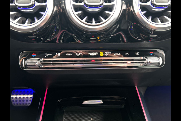 Mercedes-Benz EQA 250 Business Solution AMG 67 kWh | Origineel Nederlands | 1e Eigenaar | Navigatie | Leder/Alcantara | Camera |