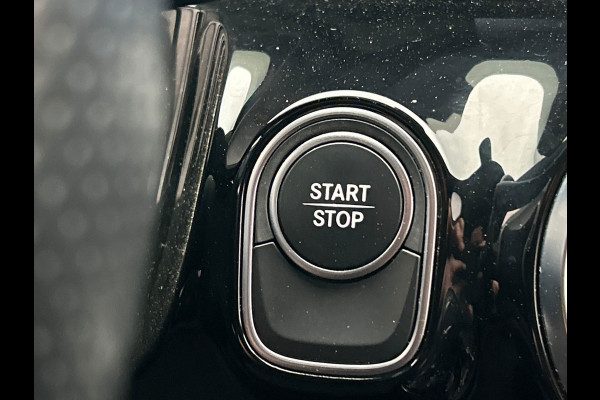 Mercedes-Benz EQA 250 Business Solution AMG 67 kWh | Origineel Nederlands | 1e Eigenaar | Navigatie | Leder/Alcantara | Camera |