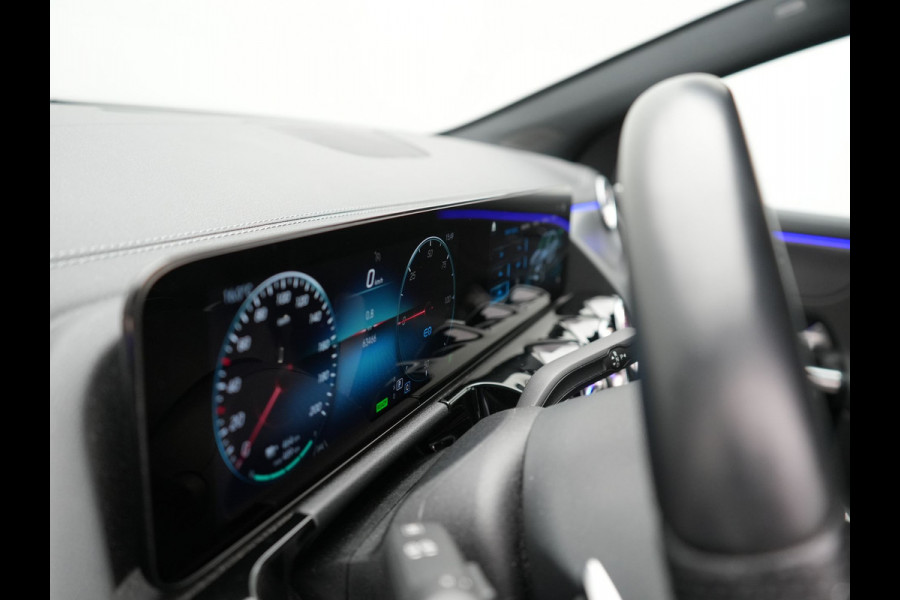 Mercedes-Benz EQA 250+ Business Line 71 kWh LONG RANGE 191pk Dealer O.H. | MBUX Widescreen Navi | Camera | Sfeerverlichting | 18"L.M | Sportstoelen Verwarmd | Apple Carplay | Cruise Control | Navigatie | DAB |