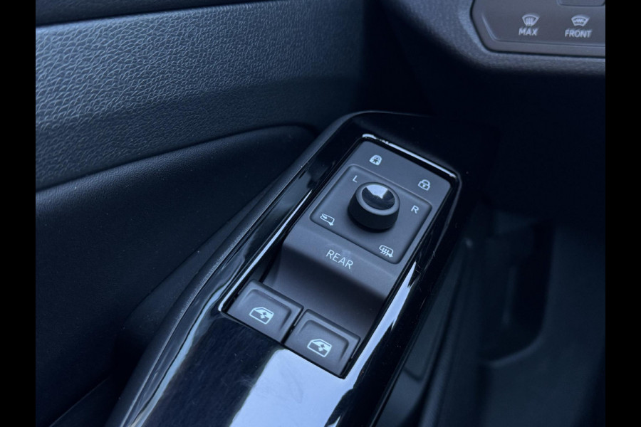 Volkswagen ID.4 First 77 kWh NL-AUTO | LEDER | ERGOSTOEL