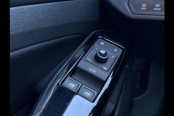 Volkswagen ID.4 First 77 kWh NL-AUTO | LEDER | ERGOSTOEL