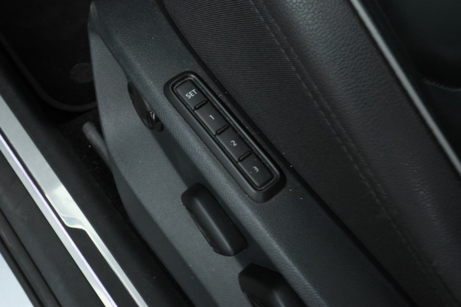 Volkswagen Tiguan Allspace 1.5 TSI Comfortline Business Automaat, Leer, Apple carplay,