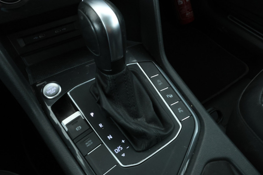 Volkswagen Tiguan Allspace 1.5 TSI Comfortline Business Automaat, Leer, Apple carplay,