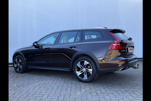 Volvo V60 Cross Country 2.0 D4 AWD Intro Edition Elek.Trekhaak Leder 360-Cam Stoel/Stuurverw Orig.NL Voll.Onderhouden!