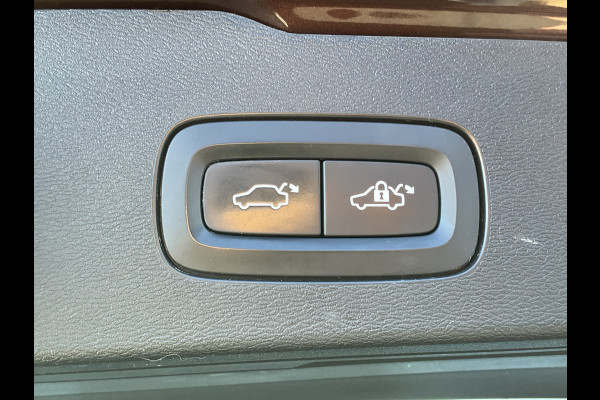 Volvo V60 Cross Country 2.0 D4 AWD Intro Edition Elek.Trekhaak Leder 360-Cam Stoel/Stuurverw Orig.NL Voll.Onderhouden!