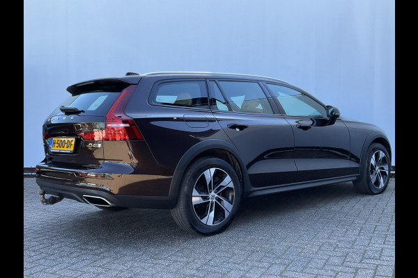 Volvo V60 Cross Country 2.0 D4 AWD Intro Edition Elek.Trekhaak Leder 360-Cam Stoel/Stuurverw Orig.NL Voll.Onderhouden!