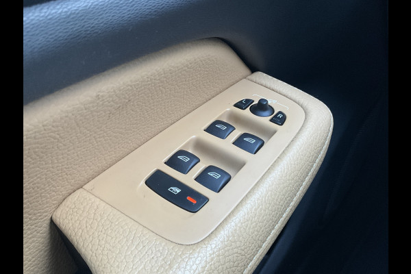 Volvo V60 Cross Country 2.0 D4 AWD Intro Edition Elek.Trekhaak Leder 360-Cam Stoel/Stuurverw Orig.NL Voll.Onderhouden!