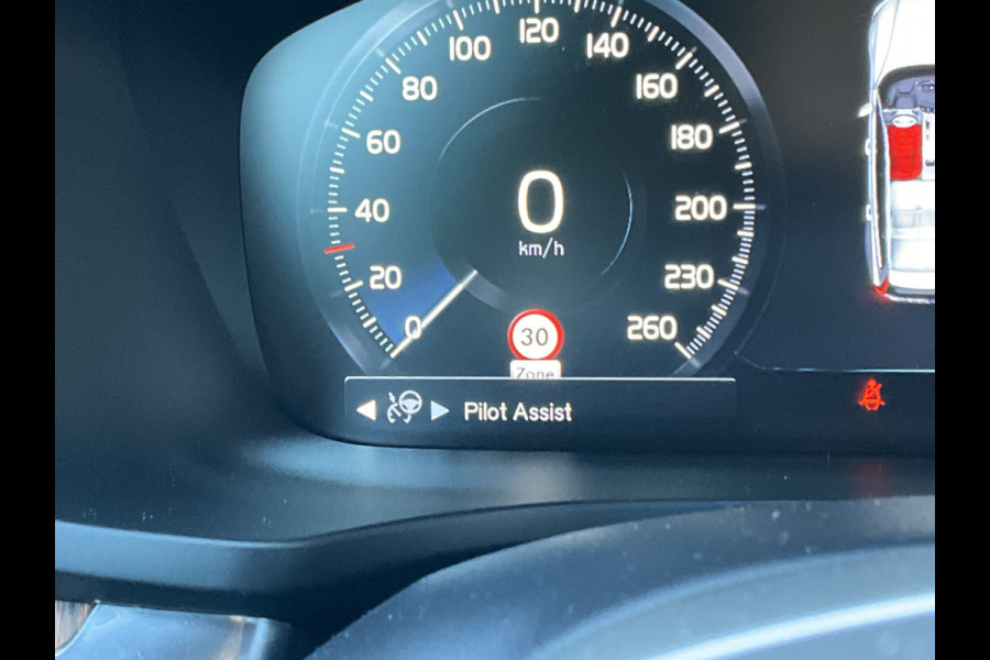 Volvo V60 Cross Country 2.0 D4 AWD Intro Edition Elek.Trekhaak Leder 360-Cam Stoel/Stuurverw Orig.NL Voll.Onderhouden!