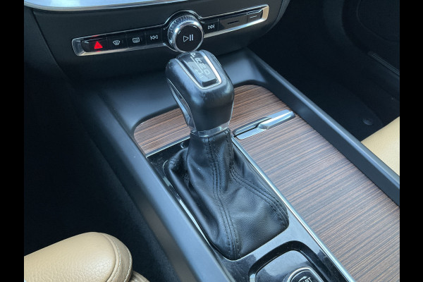 Volvo V60 Cross Country 2.0 D4 AWD Intro Edition Elek.Trekhaak Leder 360-Cam Stoel/Stuurverw Orig.NL Voll.Onderhouden!