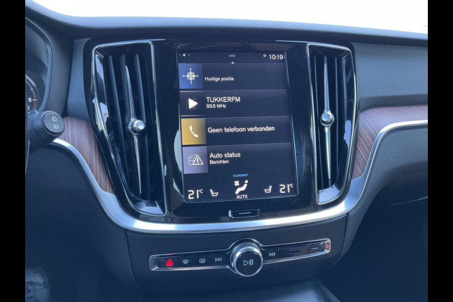 Volvo V60 Cross Country 2.0 D4 AWD Intro Edition Elek.Trekhaak Leder 360-Cam Stoel/Stuurverw Orig.NL Voll.Onderhouden!