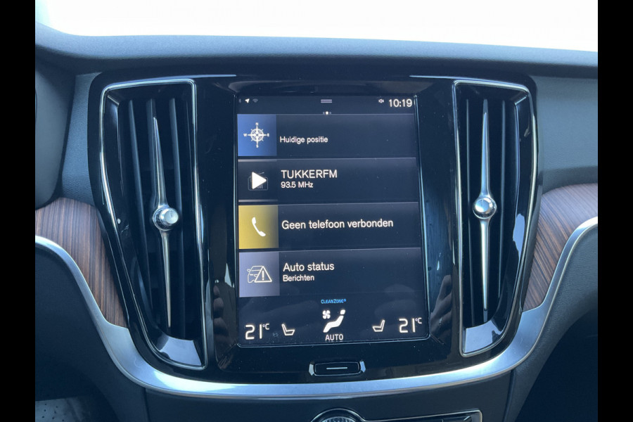 Volvo V60 Cross Country 2.0 D4 AWD Intro Edition Elek.Trekhaak Leder 360-Cam Stoel/Stuurverw Orig.NL Voll.Onderhouden!