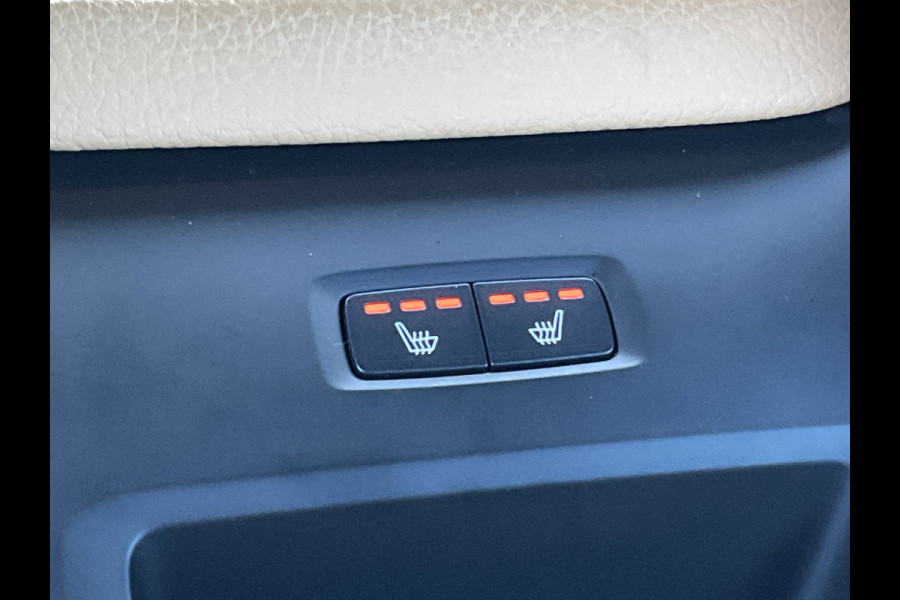 Volvo V60 Cross Country 2.0 D4 AWD Intro Edition Elek.Trekhaak Leder 360-Cam Stoel/Stuurverw Orig.NL Voll.Onderhouden!