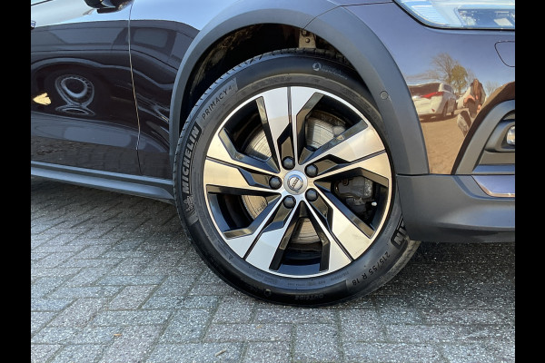 Volvo V60 Cross Country 2.0 D4 AWD Intro Edition Elek.Trekhaak Leder 360-Cam Stoel/Stuurverw Orig.NL Voll.Onderhouden!