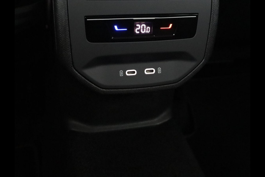 Seat Leon 1.4 TSI eHybrid PHEV FR | SOH 97,5% | Stoelverwarming | Adaptive cruise | Sfeerverlichting | Navigatie | Parkeerhulp | Full LED | Stuurverwarming | Bluetooth | Plug In