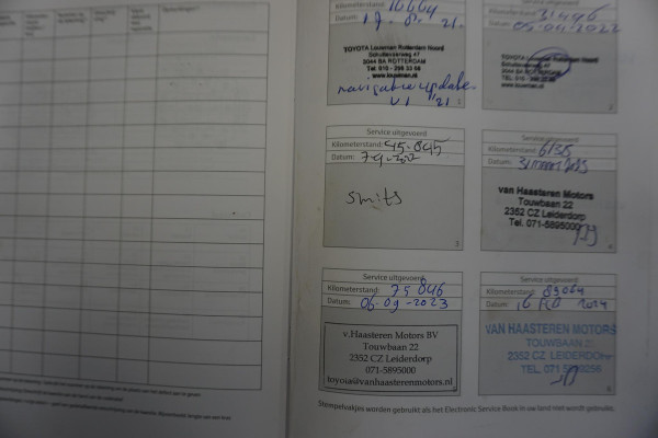 Toyota Corolla Touring Sports 1.8 Hybrid Executive/Trekhaak/Dealeronderhouden/ Head-Up/Stoelverwarming.