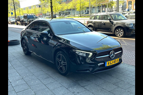 Mercedes-Benz A-Klasse 250 e Business Solution AMG Limited Carplay Sfeerverlichting