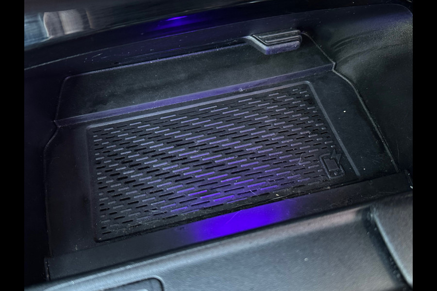 Mercedes-Benz A-Klasse 250 e Business Solution AMG Limited Carplay Sfeerverlichting