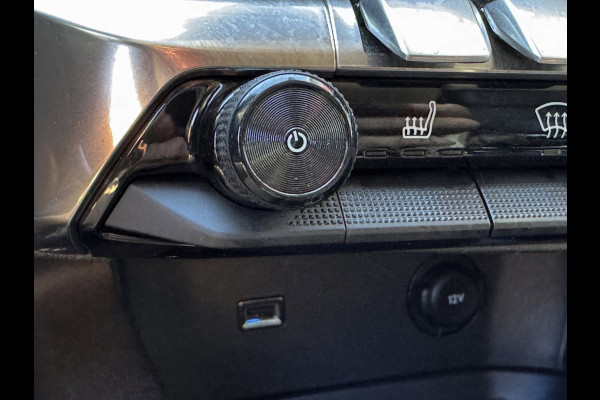 Peugeot 3008 1.2 PureTech Crossway 55.000 KM I Navigatie / Apple CarPlay I Leer / Alcatara I LED I PDC I Camera I Dealer onderh.