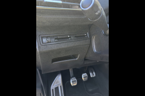 Peugeot 3008 1.2 PureTech Crossway 55.000 KM I Navigatie / Apple CarPlay I Leer / Alcatara I LED I PDC I Camera I Dealer onderh.