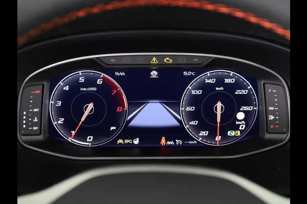 Seat Ateca 1.5 TSI FR Business Intense | Glacial White Metallic | Velgen: 'Exclusive Cosmo Grey', 19 inch | Draadloze Carplay |