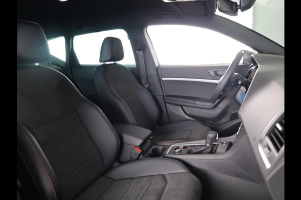 Seat Ateca 1.5 TSI FR Business Intense | Glacial White Metallic | Velgen: 'Exclusive Cosmo Grey', 19 inch | Draadloze Carplay |